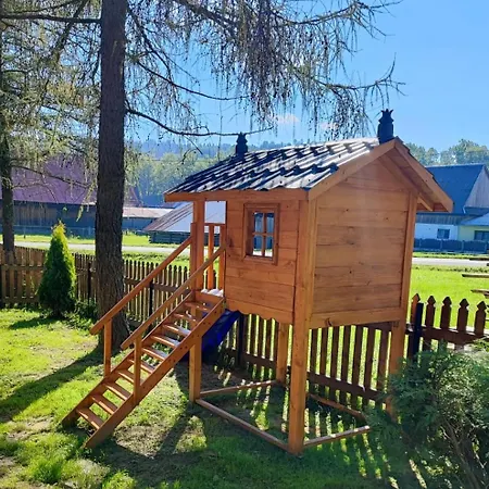 Pod Modrzewiami *