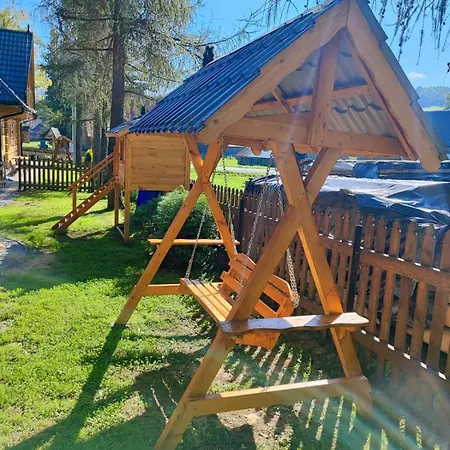 Pod Modrzewiami Ciche (Nowy Targ)